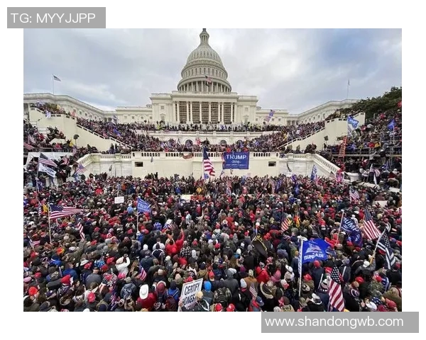 坦珀利与塔勒瑞斯的激烈对决揭示足球战术的深层次博弈与精彩瞬间