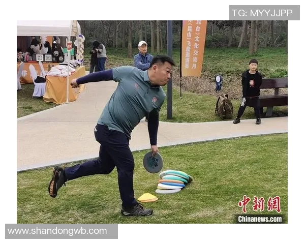 南京飞盘队战术创新引发热议探索新打法提升竞技水平 南京飞盘队战术创新引发热议探索新打法提升竞技水平