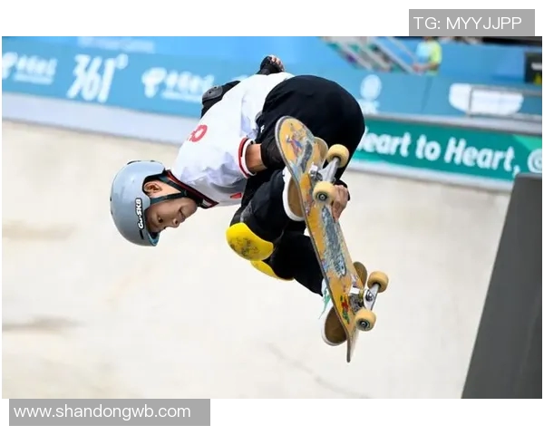 从零基础到滑板高手：全面掌握滑板技巧与训练方法的实用指南