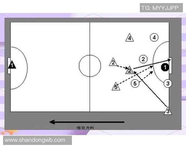 深度分析：深圳足球队独特防守策略与战术解析