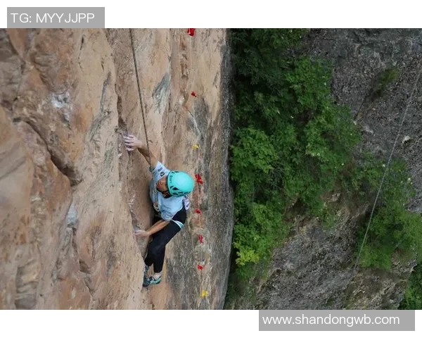 武汉攀岩队与西安攀岩队赛后复盘分析两队节奏与表现的深度对比