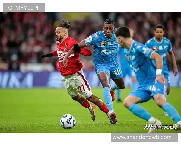 激烈对决：最新足球比赛比分回顾与分析，精彩进球一览无遗